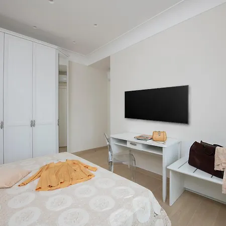 Апартаменти Prima Luce House Амальфі