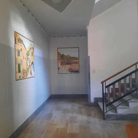 Prima Luce House Апартаменти